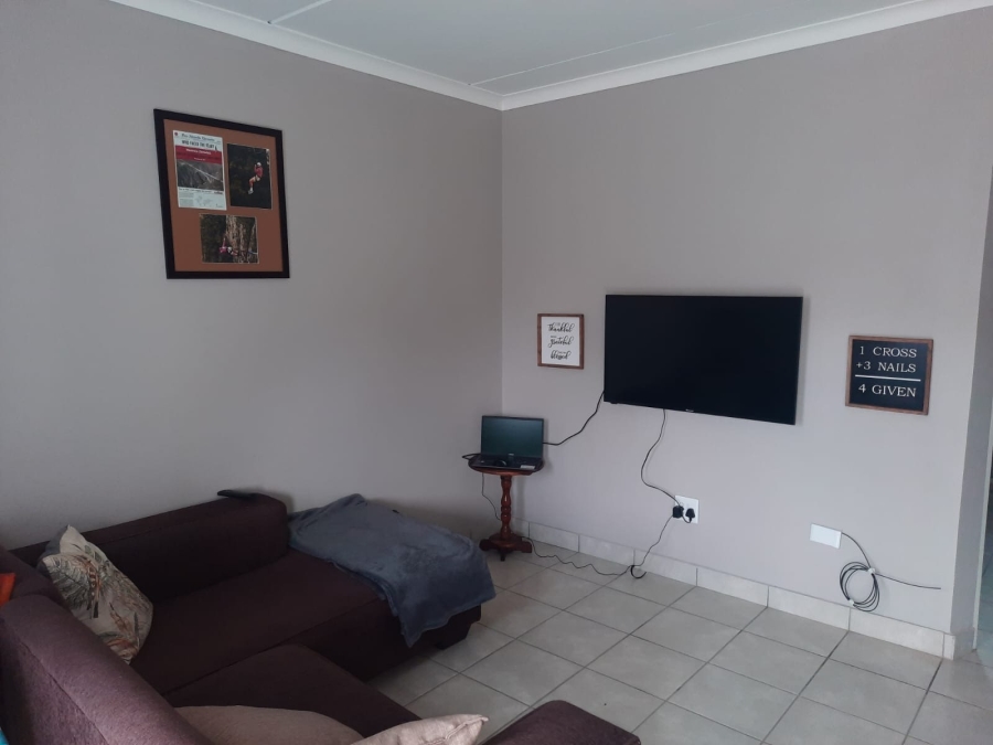 2 Bedroom Property for Sale in Van Der Hoff Park North West